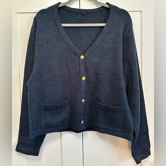 Navy Blue Women's Cardigan Button Front Sweater with Gold Buttons Sz MED NEW! - Picture 1 of 4